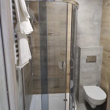 Krollhouse Goscinne 酒店 Wolbrom