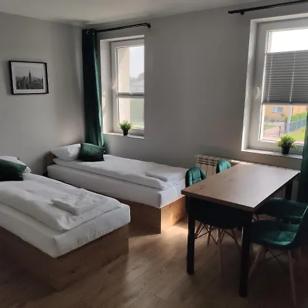 Krollhouse Goscinne 酒店 Wolbrom