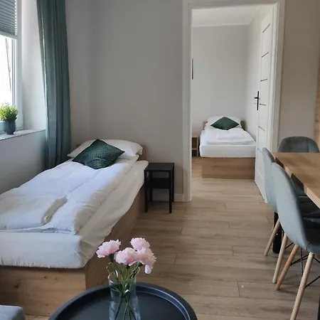 Krollhouse Goscinne *