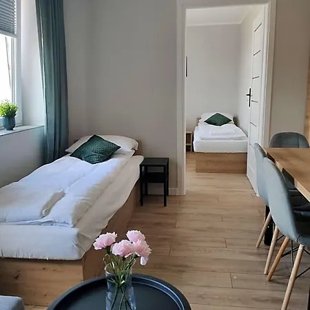 Hotel Krollhouse Goscinne *
