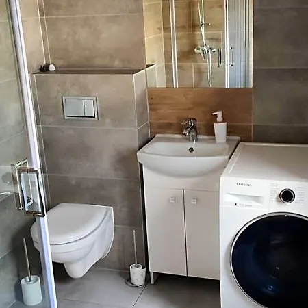Krollhouse Goscinne * Wolbrom