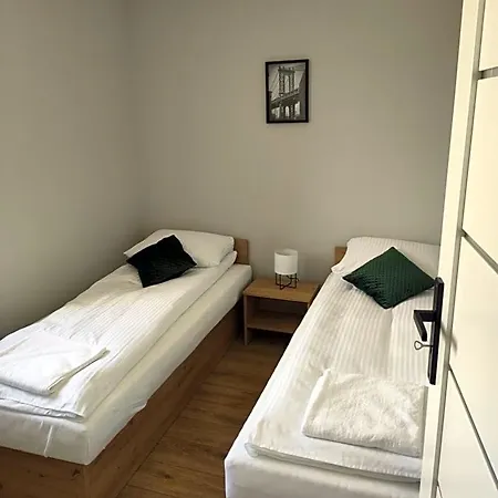 Krollhouse Goscinne Hotel