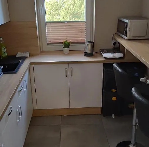 Krollhouse Goscinne מלון Wolbrom