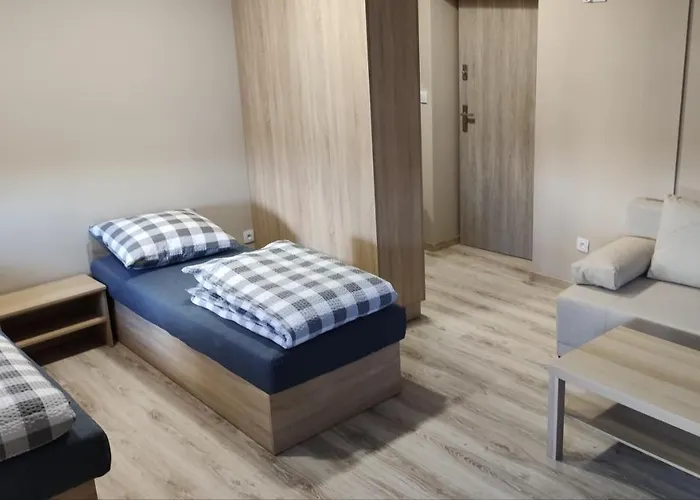 Krollhouse Goscinne *