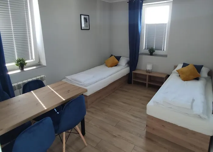 Krollhouse Goscinne מלון Wolbrom